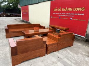 Cách Chọn Sofa Gỗ Cho Nhà Mái Thái