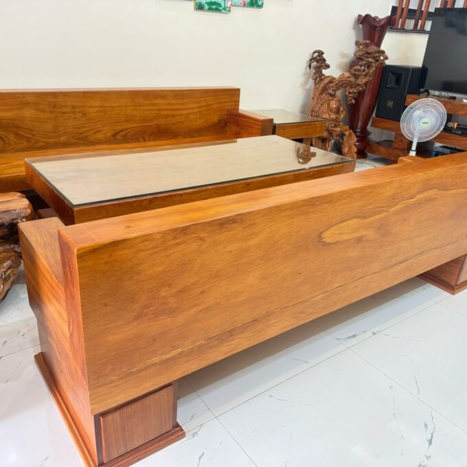 Mẫu Sofa Gỗ Nguyên Khối Mộc Mạc
