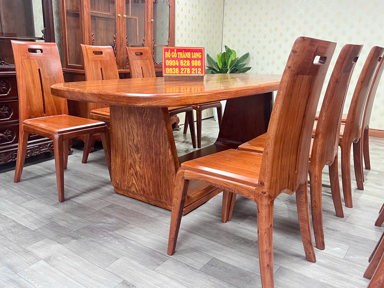 Mua Bàn Ăn Hiện Đại Ở Thái Nguyên
