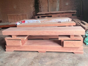 Giao Kệ Tivi Nguyên Khối Ở Hưng Yên