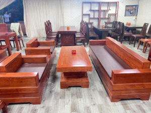 Bộ Sofa Gỗ Hương Đá Hơn 20 Triệu