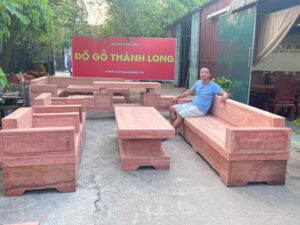 sofa gỗ mộc chưa hoàn thiện