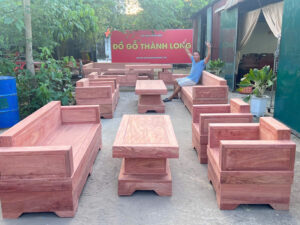 Các Mẫu Sofa Gỗ Dạng Mộc Tại Xưởng