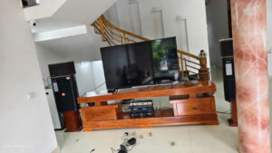 kệ tivi gỗ giao khách ở Thái Nguyên